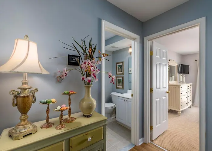 Amazing 4 Bedroom Sunset Island Townhome With Bonus Den! Ferienhaus *