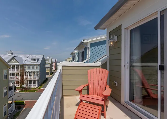 Amazing 4 Bedroom Sunset Island Townhome With Bonus Den! Ferienhaus *