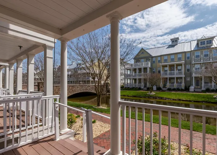 Amazing 4 Bedroom Sunset Island Townhome With Bonus Den! Ferienhaus Ocean Stadt