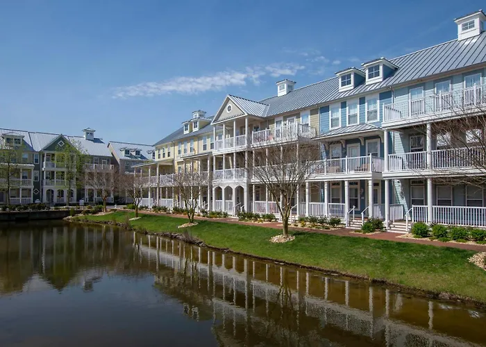 Amazing 4 Bedroom Sunset Island Townhome With Bonus Den!
